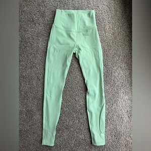 Lululemon Wunder Train Leggings